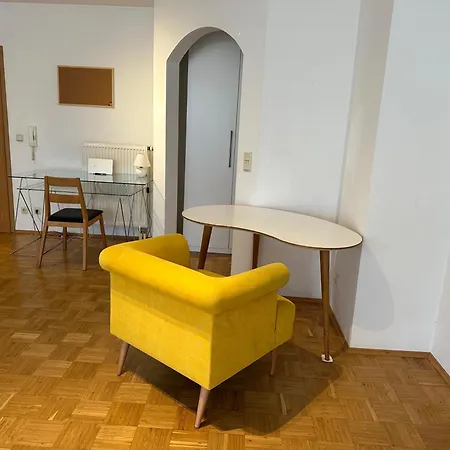 Loft Mit Terrasse Und Schlafzimmer Neumarkt in der Oberpfalz